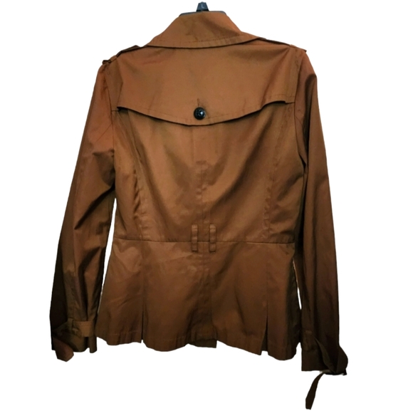 Express Jacket - Picture 2 of 3